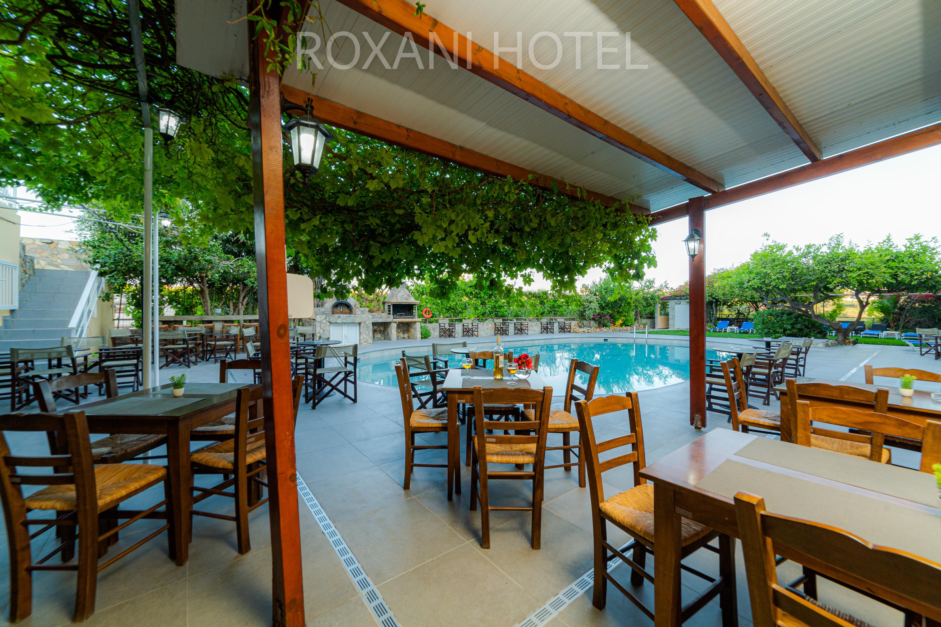 Roxani Hotel Amoudara  ภายนอก รูปภาพ